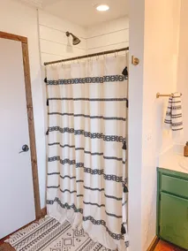 The Highland Hideout- 2 Bed/ 2 Bath/ Sleeps 5/ Firepit - Image 4