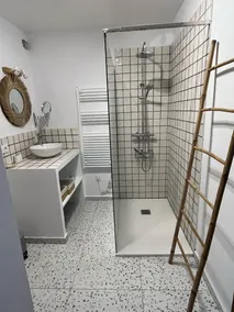 Smukt arkitekttegnet hus på 250 m2 med havudsigt, stor havepool - Image 2