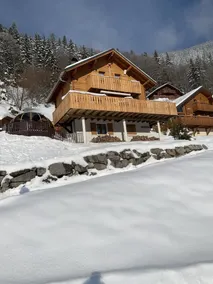 Chalet 'Les Marmottons' 4 **** med udendørs spa-internet-wifi - Image 2