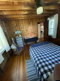 FIFA 40 minutes to Gillette Steps from the beach, charming cottage Plymouth Ma - Image 2