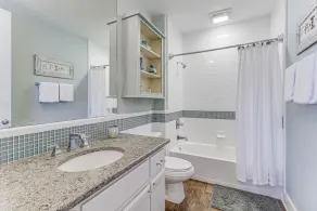 Darling designer décoré 1 bd. Condo Cannelle Shore à proximité de la plage et de la piscine - Image 4