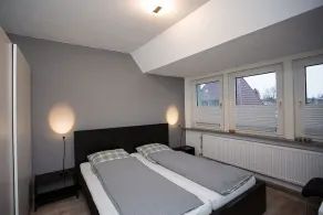 open-plan and bright gallery apartment on the 1st and 2nd floor - Image 4