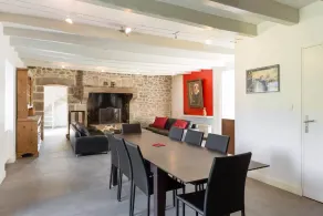 Hunaudaye Gîte – Pool Domaine du Bois Riou Dinan - Image 3