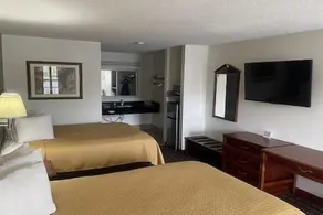 2 Double Beds Non-Smoking - Image 2