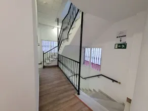 AYZ Elcano - Auto check-in property - Image 2