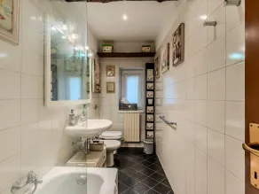 Apartment Lungolago by Interhome - Image 5