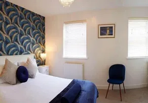 Filey Shore - Beautiful 3 bedroom house with parking and garden, close to centre - Image 5
