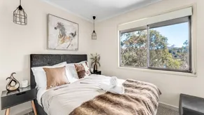 Lakeside Townhouse Jindabyne - Image 5
