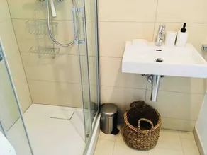 Large Retro Chic Flat 100m2 in City Center - Parking - Image 5