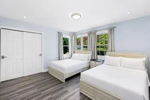 Deluxe Luxury Villa 20 Minutes From New York City - Image 5