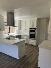 Newly Remodeled 4 bedroom Home 10 minutes away from local hospitals and shopping - Image 5