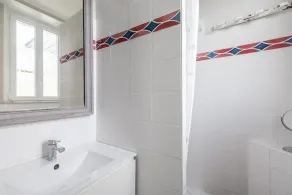 Cozy holiday home near the sea - Image 3