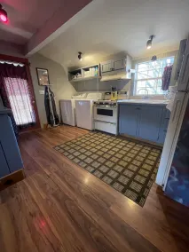 Full, private, artsy, cozy, creek-side home! - Image 5
