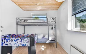 3 Bedroom Gorgeous Home In Millinge - Image 4