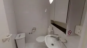 4 ½-room apartment on the third floor, about 105 m2. - Image 2