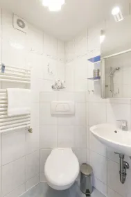 Apartamento de 3 quartos diretamente no passeio do lago - Image 3