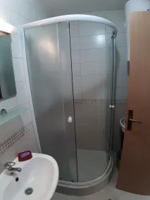 Maljevic Apartments no. 4 - Image 3