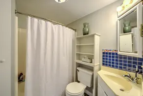 Sagamore Beachfront Cottage Escape - Image 2