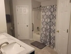 3br Home 4 minutes to beach with kayak - Image 4