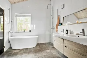 Lovely modern two-story villa in the heart of the Stockholm archipelago - Image 4
