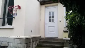 1st floor apartment Pavillon 5 minutes from Paris - Image 3