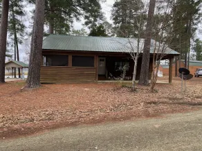 Managers Cabin 55 at Tranquility Bay Resort - Image 5
