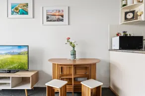 Apartment with Pool Access, a minute to the Beach - Image 2