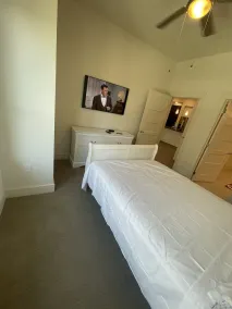 Midtown elite 2 bedrooms  - Image 2