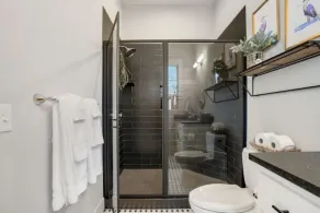 Dog Friendly Home in Carlton Landing | Blue Haven - Image 5