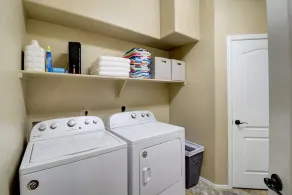 AMAZING home Close to Stadiums! HEATED Pool! SPACE for the whole Family! - Image 2