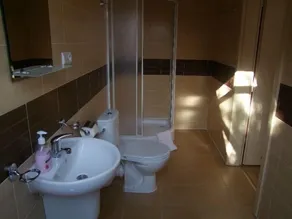 Warneńczyka 85A bezpłatny parking, faktura, prywatna łazienka, klimatyzacja - Image 3