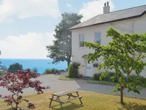 STUNNING SEA VIEWS OVER THE BAY - Image 5