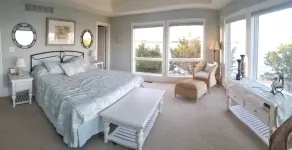 Sunrise-Sunset Views From Waterfront Home w/ Elevator (just renovated) - Image 5