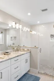 Beach Bungalow: Best Canal, Dock, Beach, Pool, Pet Friendly. Renovated in 2025 - Image 4