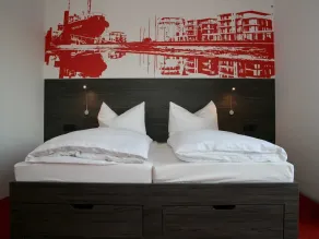 havenhostel Stade GmbH - Doppelzimmer - Image 3