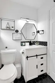 ModernTropic Cottage w/ Private Fenced Yard & 4KTV - Image 3