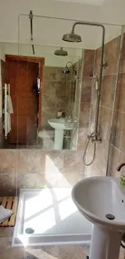 Casa Querceto: Stunning apartment with swimming pool, rural setting, near lakes. - Image 4