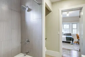NY! Chic Denver Home m / dæk + grill, 5 Mi. til Dtwn - Image 3