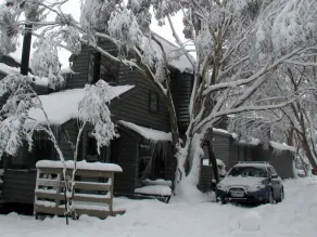 Wallace's-Chalet - Image 5
