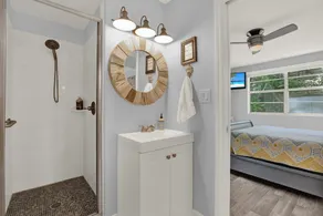 Five Star Rating Lake/WaterFront Oasis Near Tampa/Orlando & Gulf Beaches - Image 3