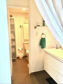 Too Good To Be True Beachfront Condo, New Modern Renovation. Free WIFI/Parking. - Image 2