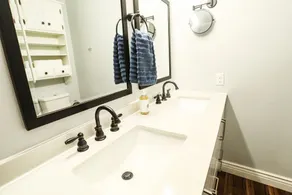 Hot Tub, Kayaks, Underwater Fishing Light! Luxurious Pitch-n-Skip Hideaway! - Image 2