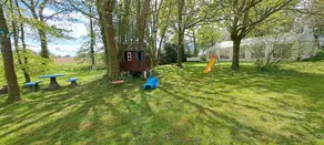Gîte** 13 beds, sleeps 20, Jacuzzi, Swimming pool, Billiards, Games tent, Park **. - Image 5
