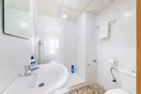 Room 'Doble Individual 14' with Wi-Fi and Air Conditioning - Image 2