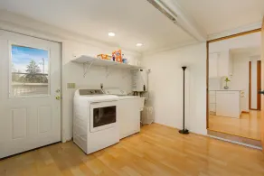 3BR Seattle Home w Spacious Yard Near Northgate - Image 2
