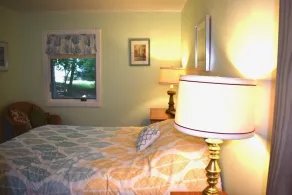 Charming house walking distance from beautiful Kenney’s Beach - Image 4