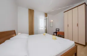 Two Bedroom Apartment Stanicic Kampor A3 - Image 5