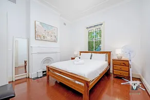 Kozyguru | Ashfield | Cozy 4 Bedroom House - Image 4