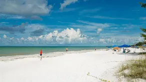Amazing View, Updated Beachfront Condo - Image 5