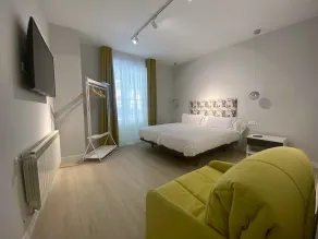 Plaza de los Castaños Suite (in the heart of Burgos) - Image 3